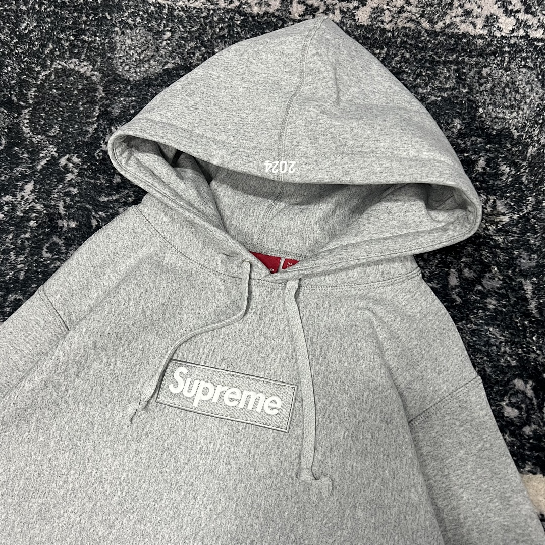 Other Supreme - Image 54