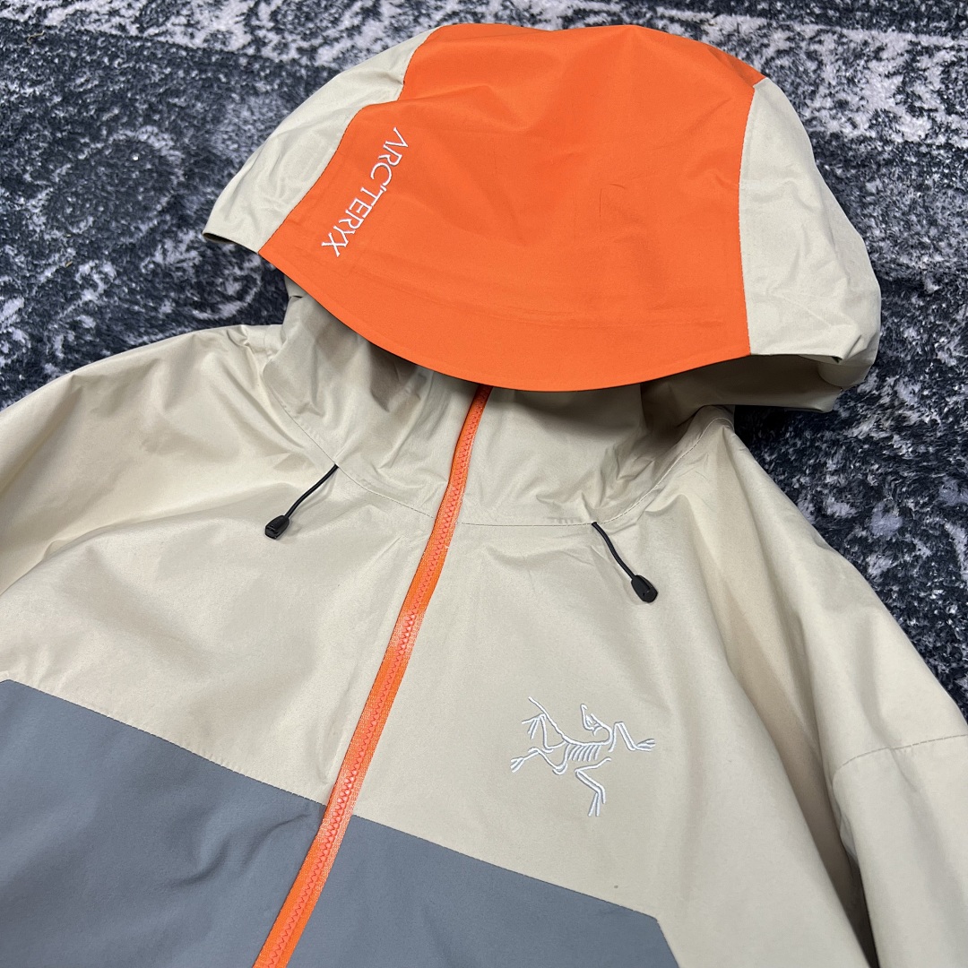 Other Other - Image 12