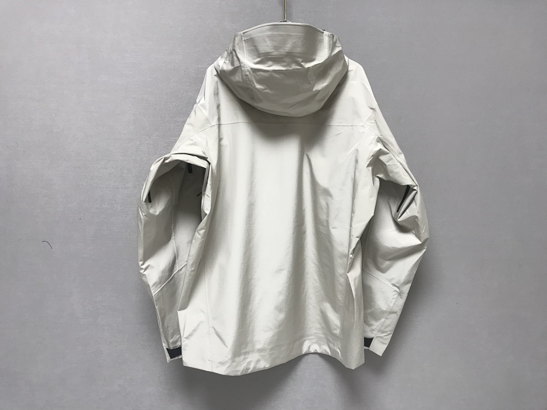 Other SV Off (White) - Image 10