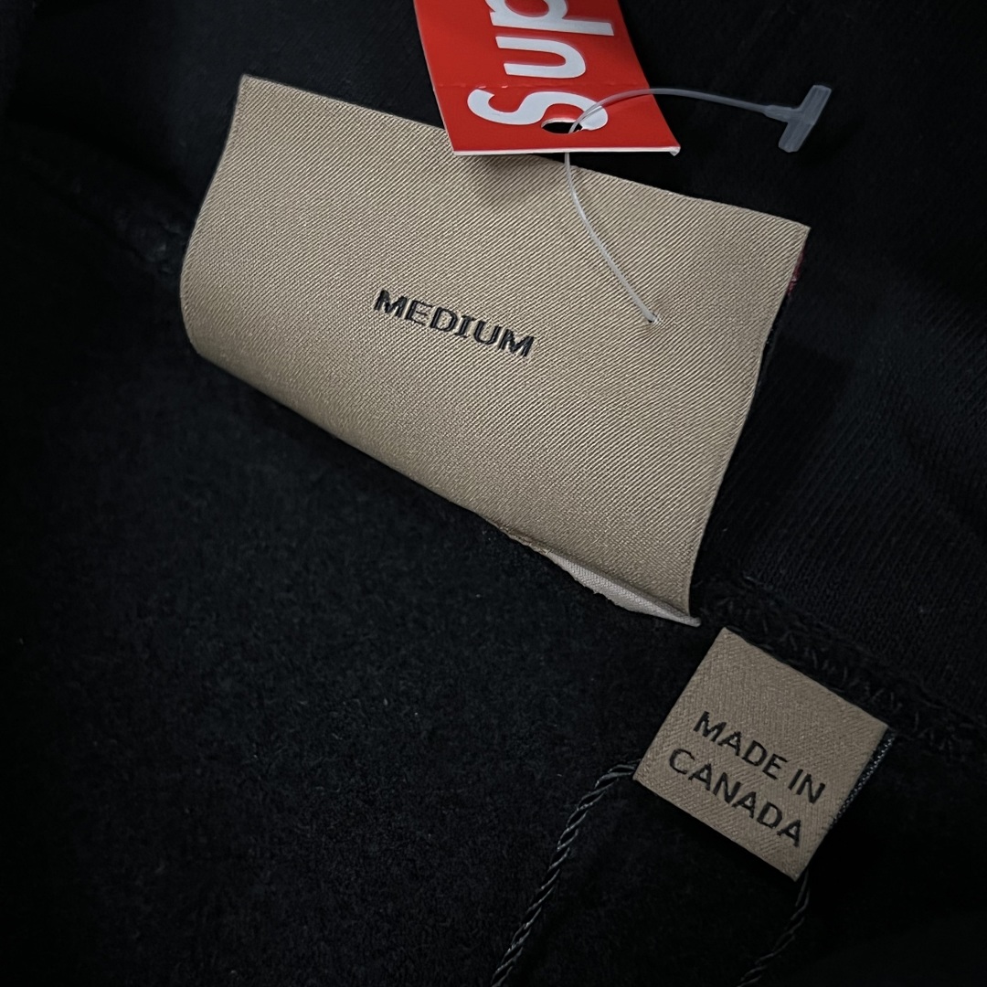 Other Supreme - Image 62