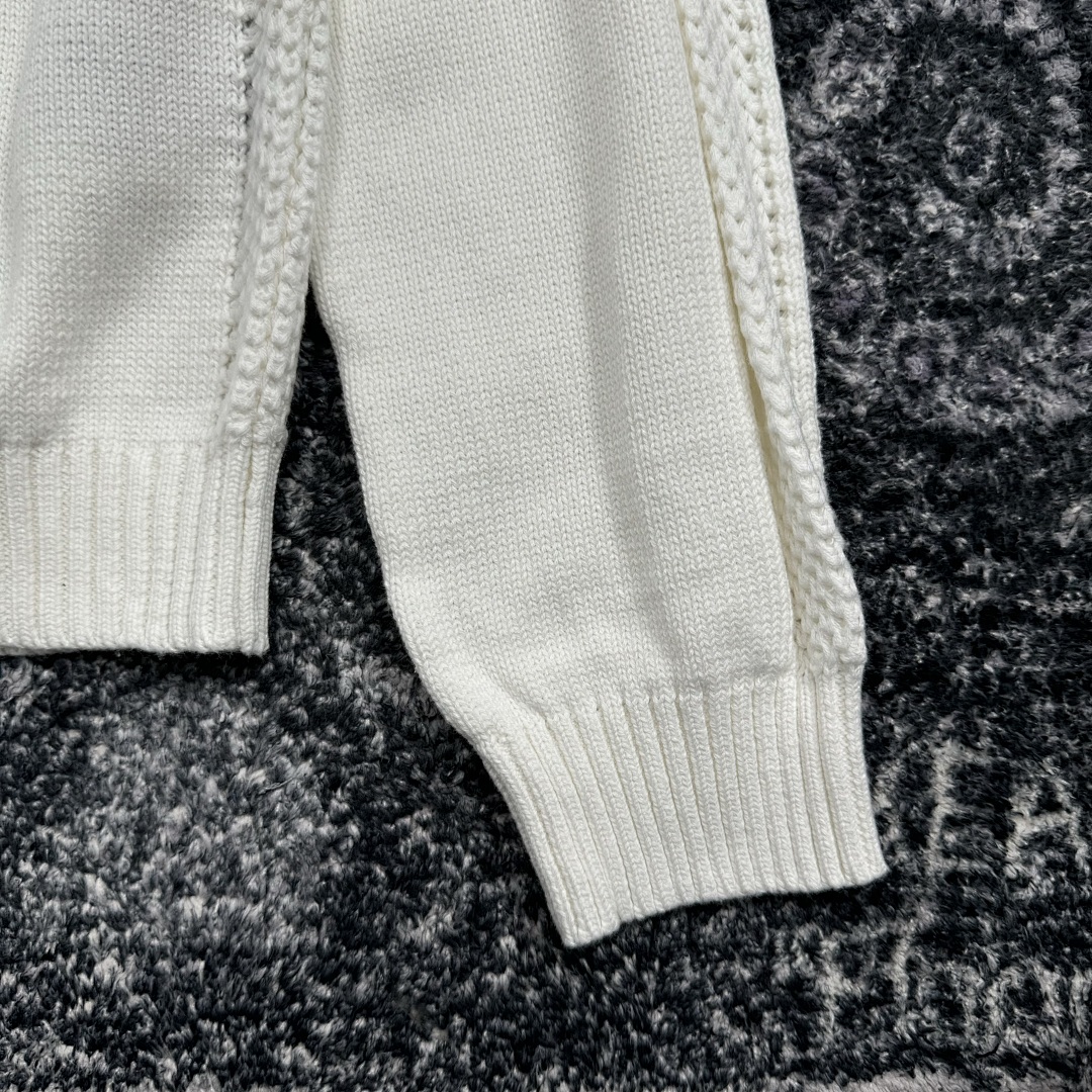 Other 24FW White Fleece - Image 16