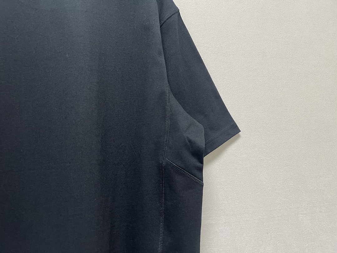Other Short Sleeve - Image 3