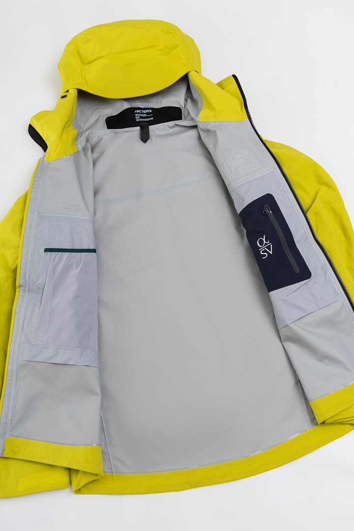 Chanel 400SV7 - Image 15