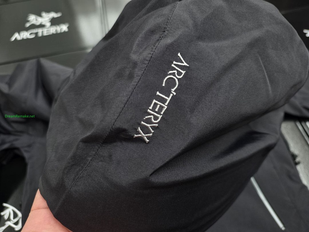 Other ¥580 Beta SL 3 In 1 Down Jacket - Image 9