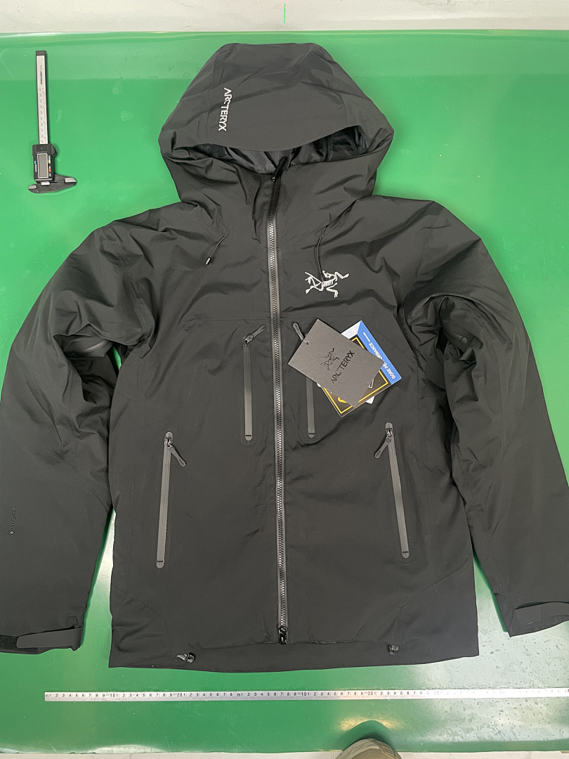 Other 600 Beta Down Jacket - Image 25