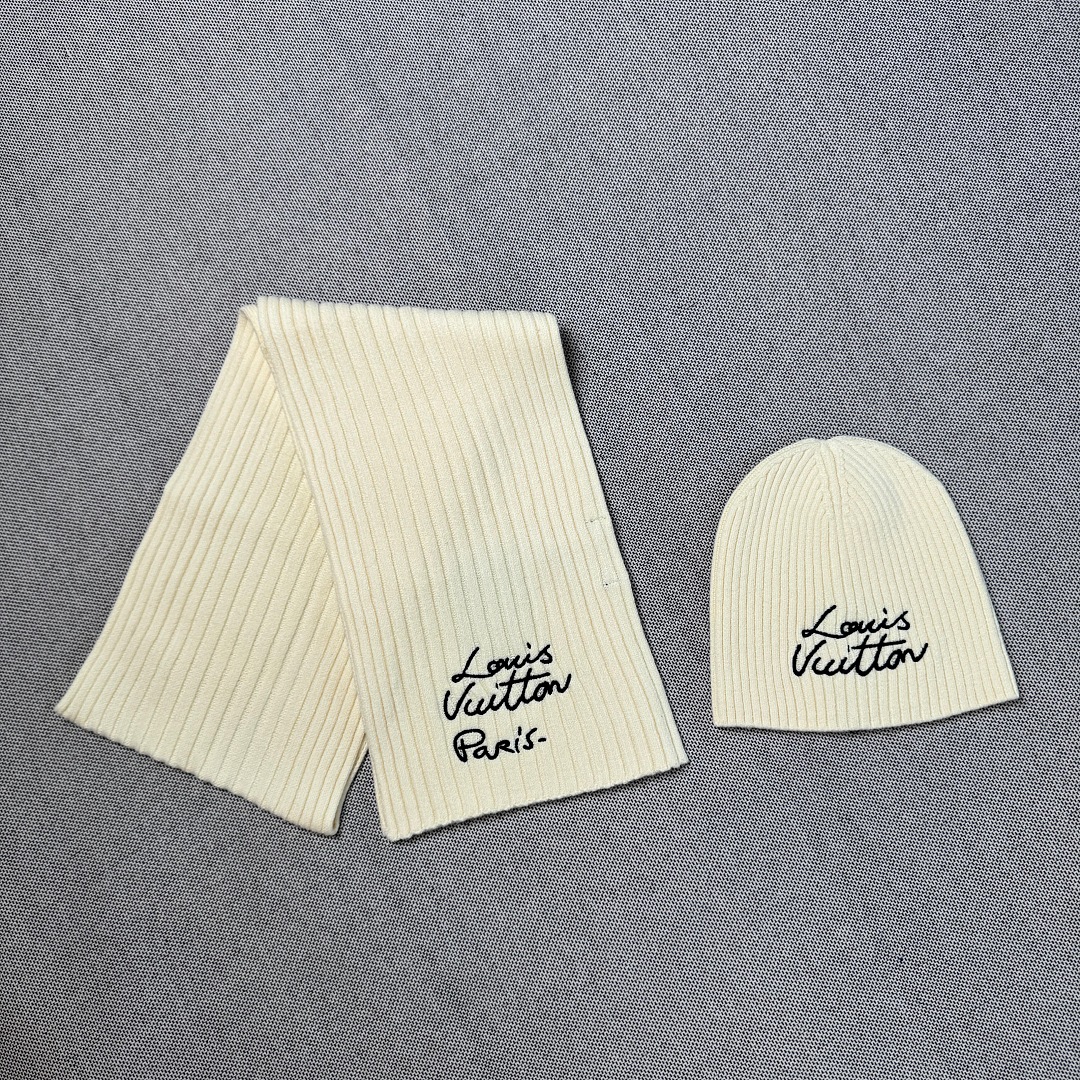 Other ¥99 Two-Piece Set Beanies + Scarves - Image 5