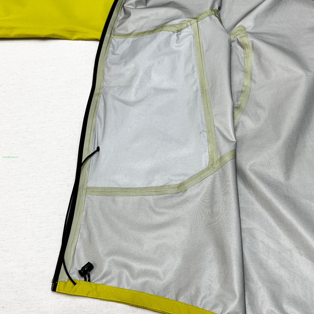 On Running ¥290-Yellow - Image 6