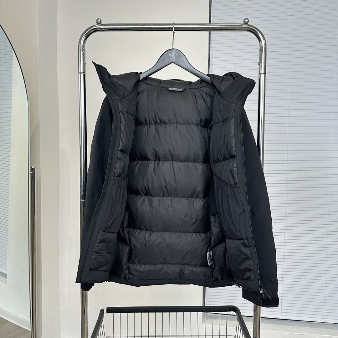 Other 600 Beta Down Jacket - Image 32