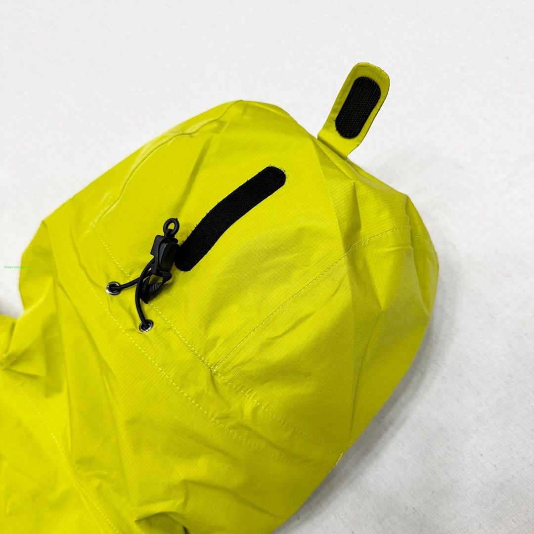 On Running ¥290-Yellow - Image 23