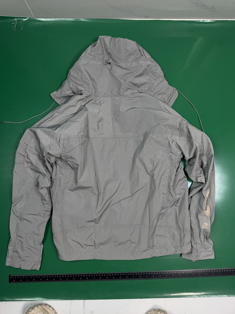 Other 320¥ Chrome-R Hooded - Image 12