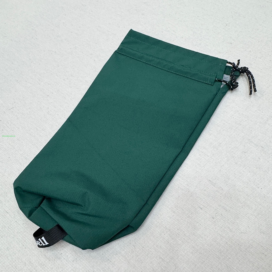 On Running ¥290-Green - Image 3