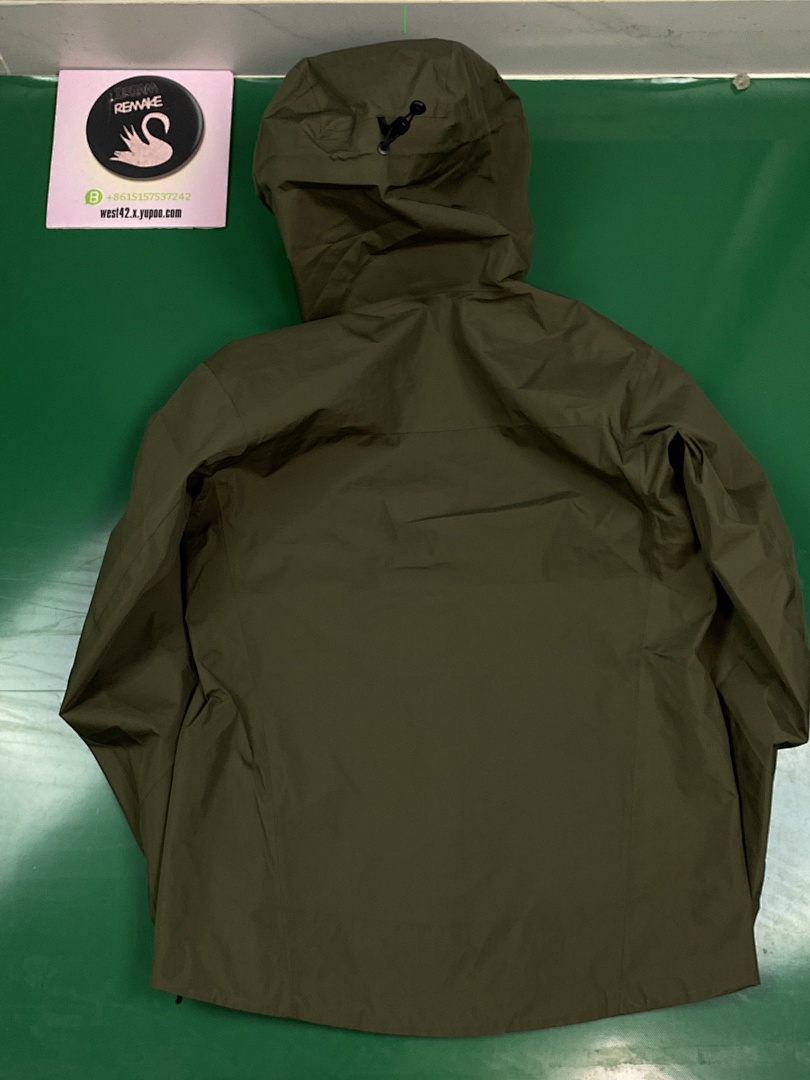 Chanel Vintage (Green) - Image 2