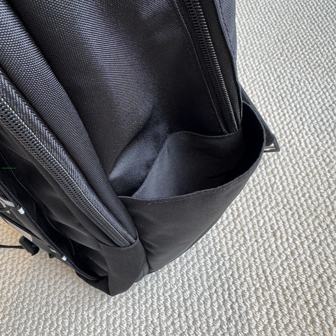 Other ¥150 T*N*F-Backpack - Image 25