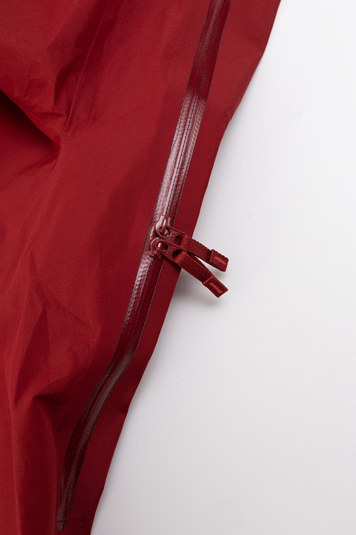 Chanel Red - Image 15