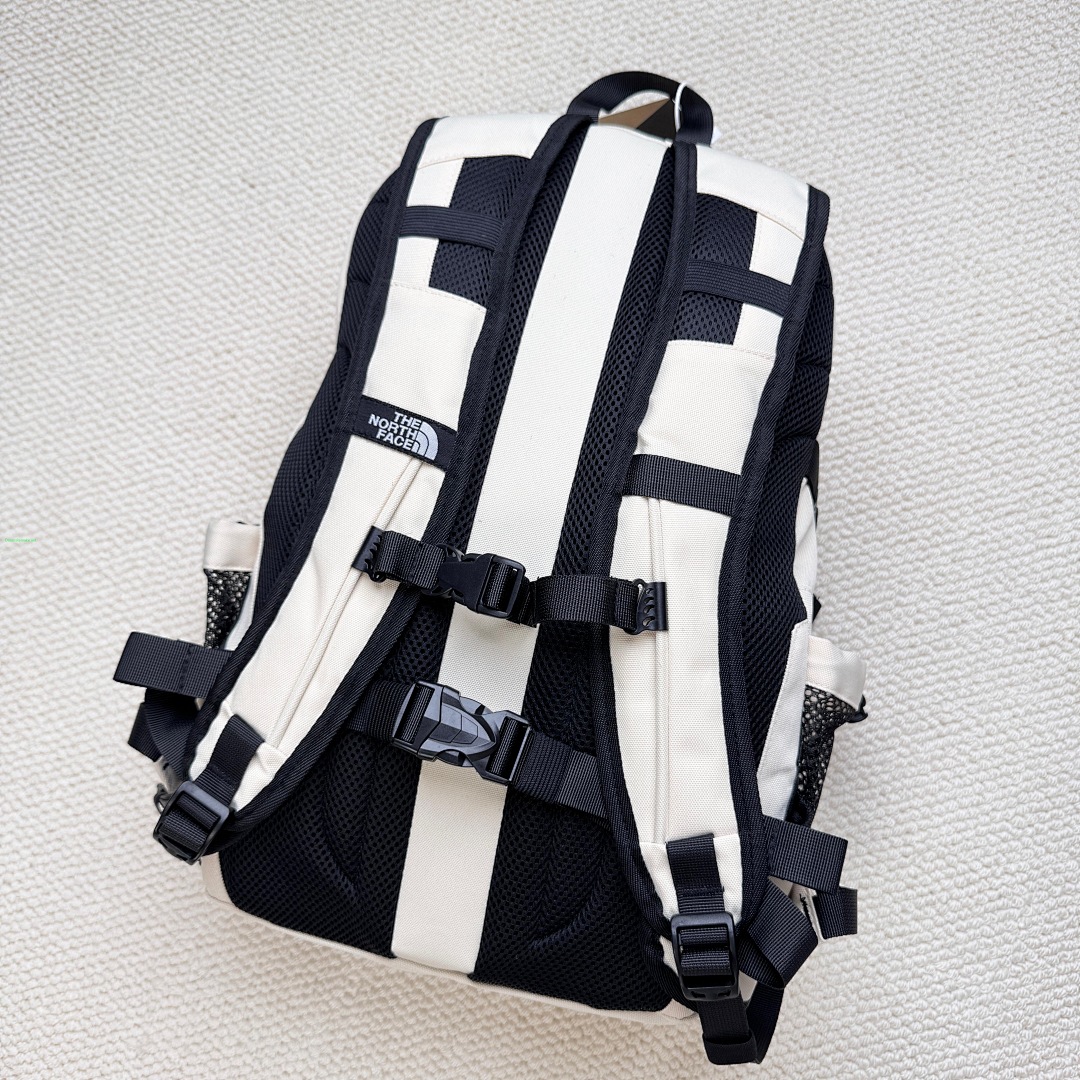Other ¥180 T*N*F Backpack - Image 7