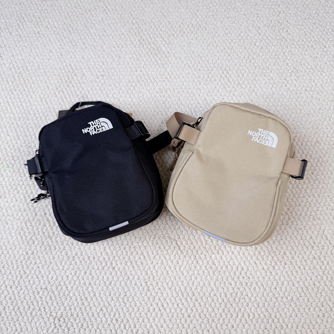 Other ¥70 T*N*F Small Shoulder Bag - Image 5