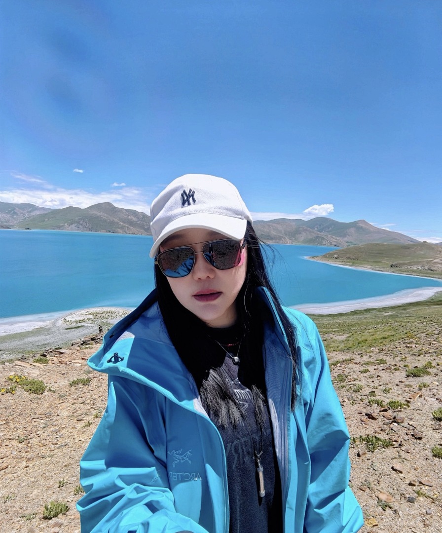 Chanel Koi (Blue) - Image 18
