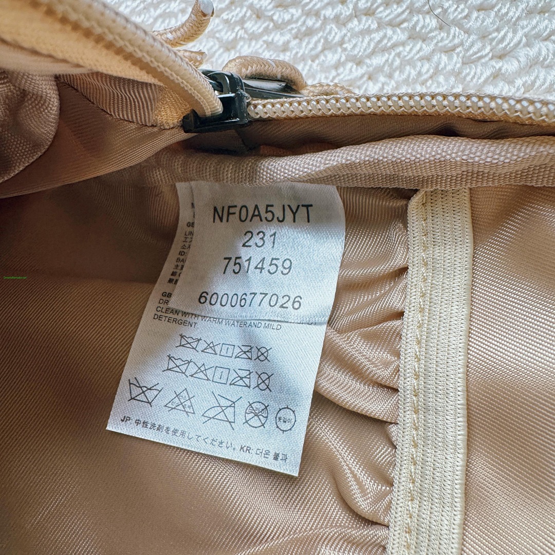 Other ¥70 T*N*F Small Shoulder Bag - Image 16