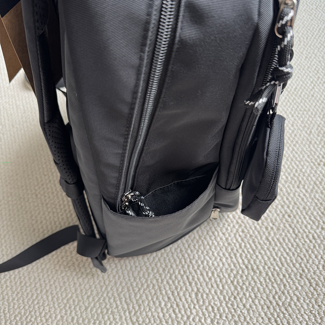 Other ¥150 T*N*F-Backpack - Image 36