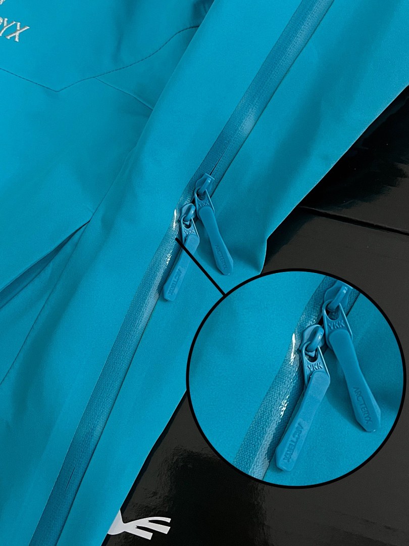 Chanel 400Blue Tetra - Image 23