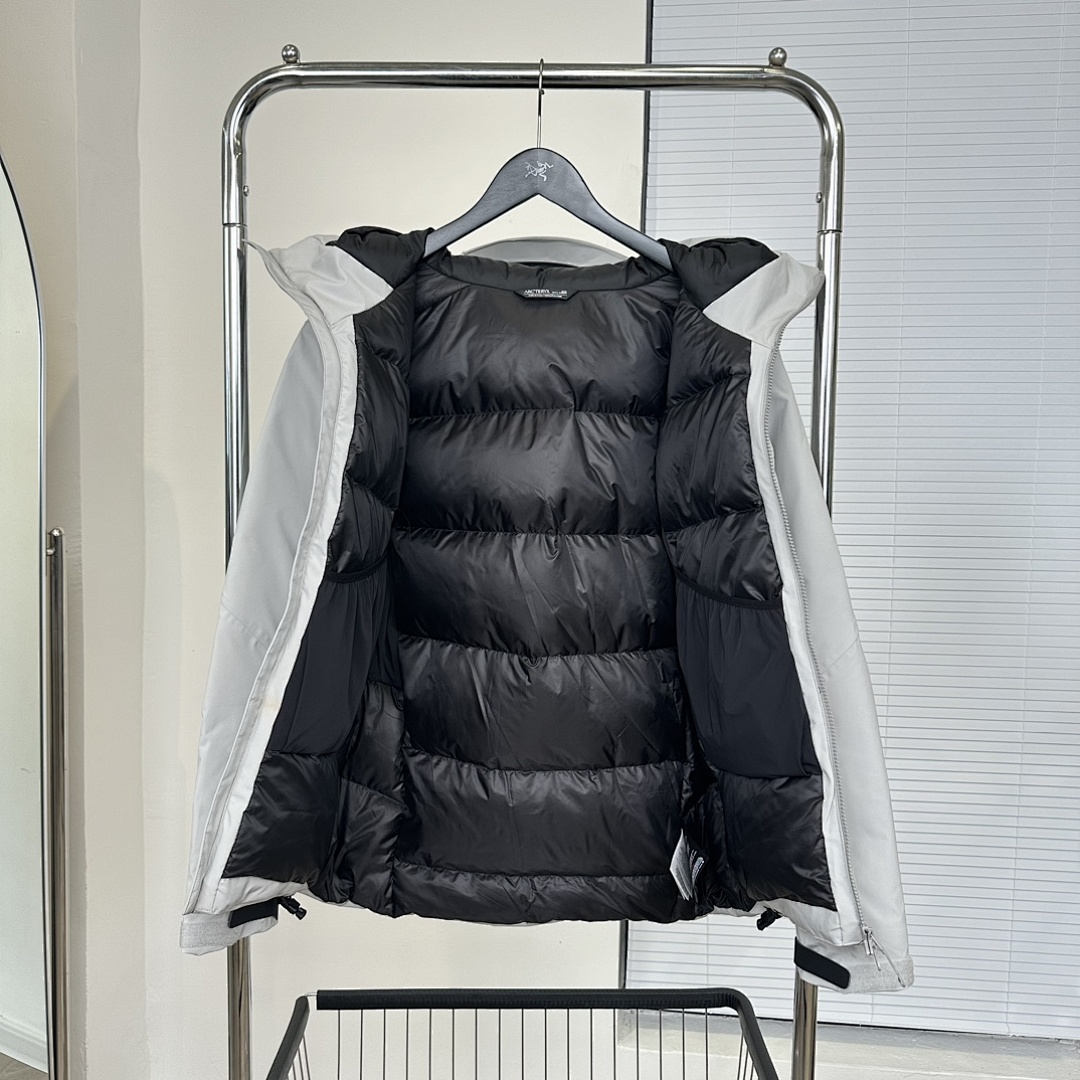 Other 600 Beta Down Jacket - Image 20