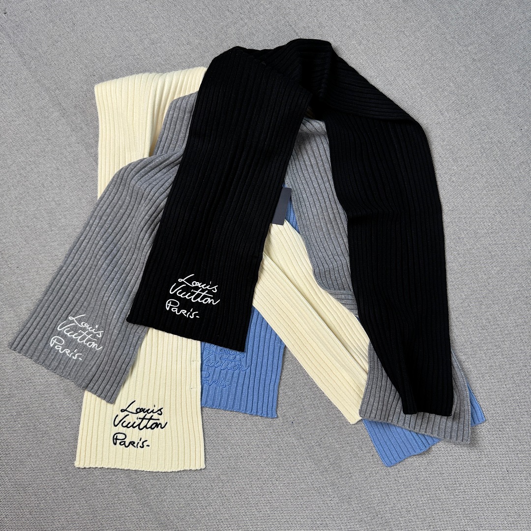 Other ¥99 Two-Piece Set Beanies + Scarves - Image 12