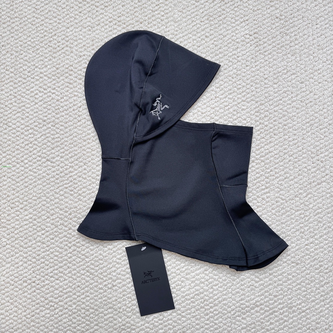 On Running ⛷️¥100 Rho Balaclava, photo 1