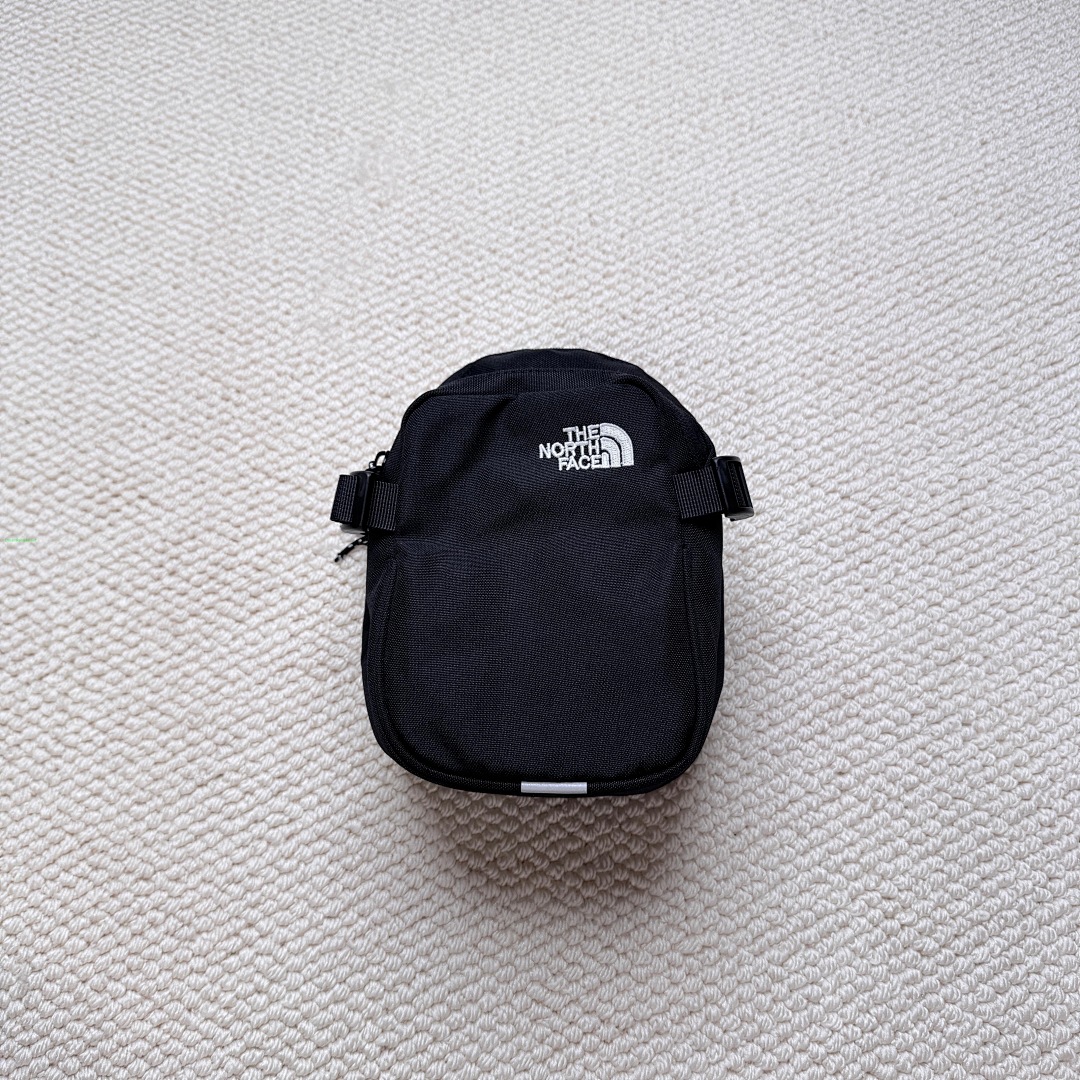 Other ¥70 T*N*F Small Shoulder Bag - Image 11