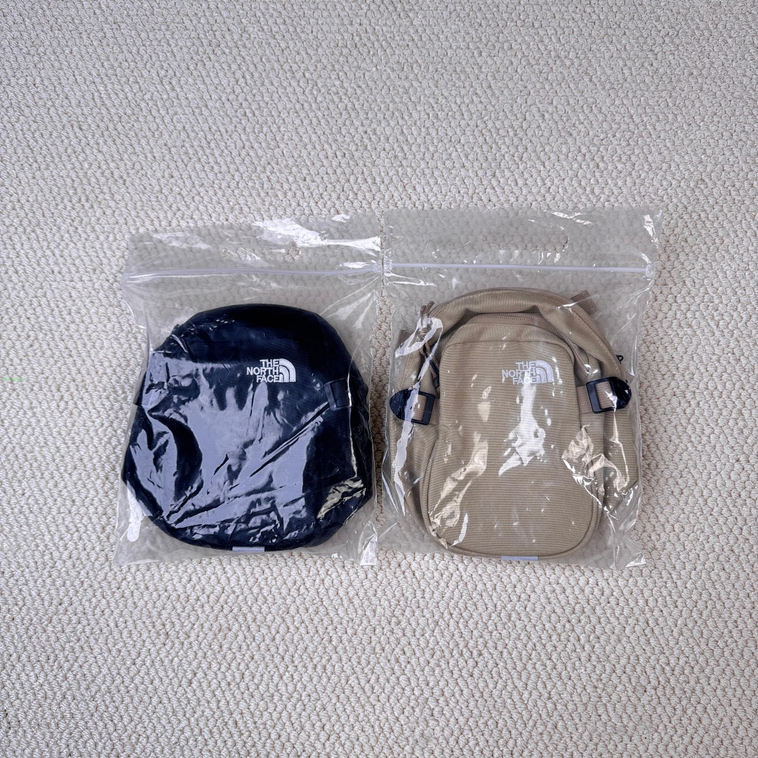 Other ¥70 T*N*F Small Shoulder Bag - Image 9