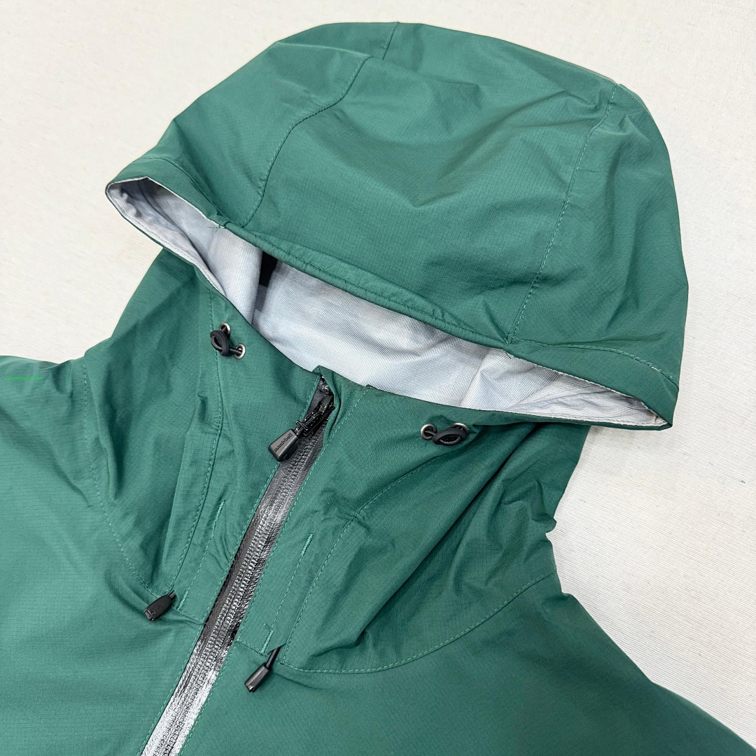 On Running ¥290-Green - Image 17