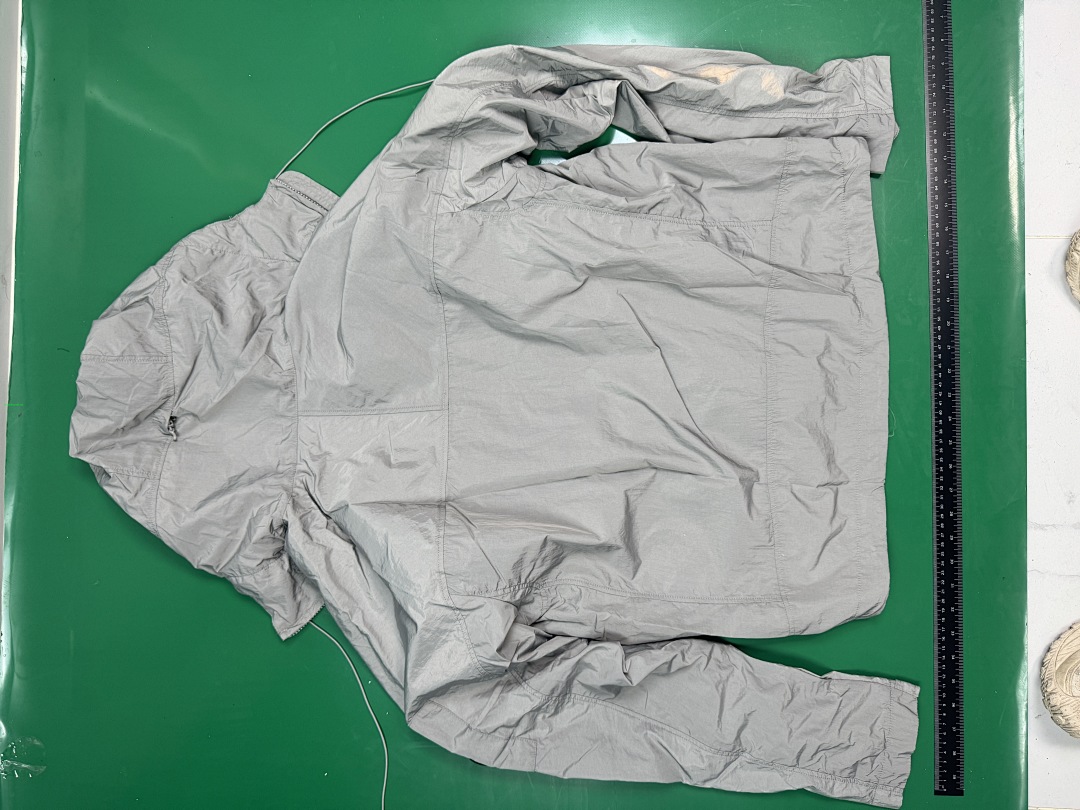 Other 320¥ Chrome-R Hooded - Image 13