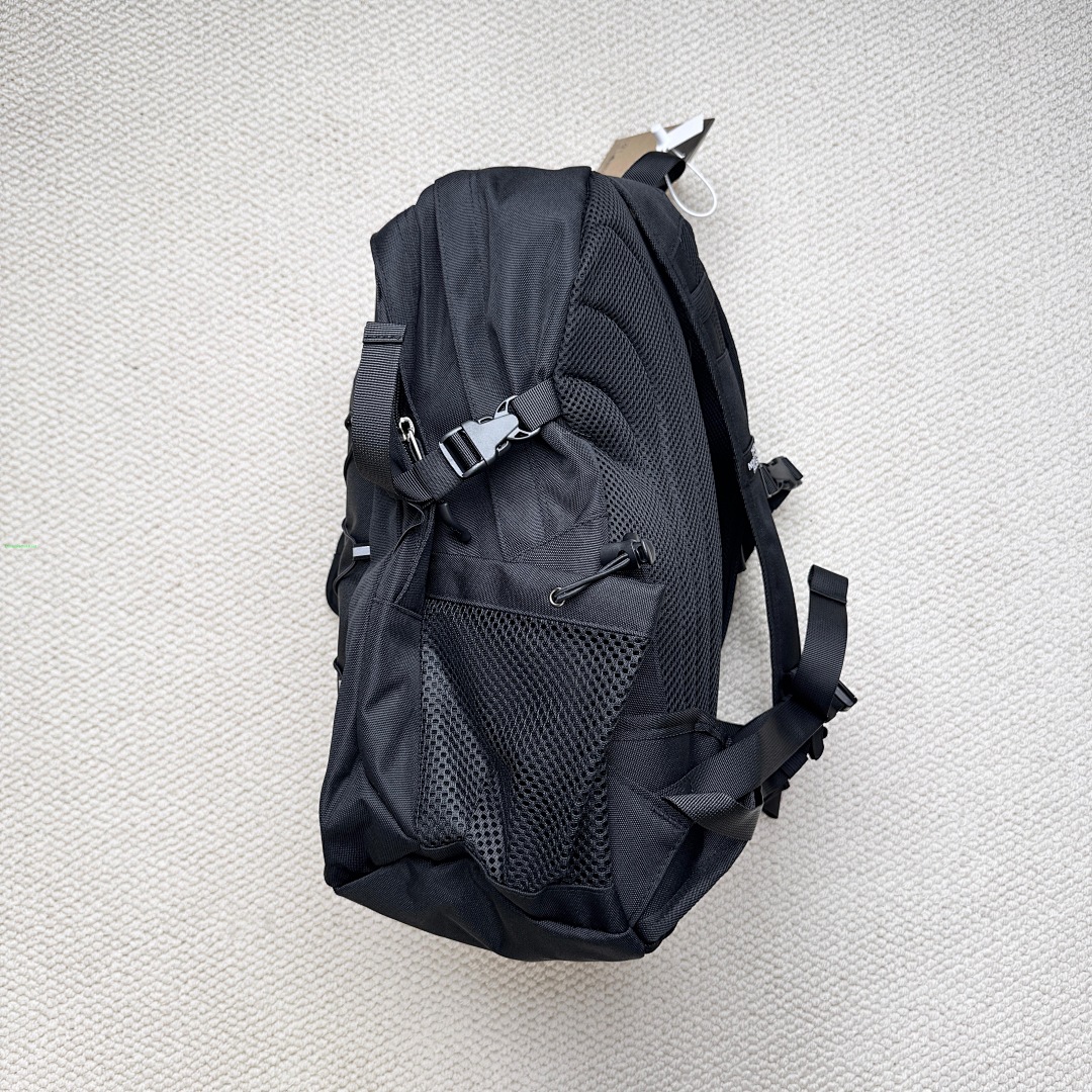 Other ¥180 T*N*F Backpack - Image 11