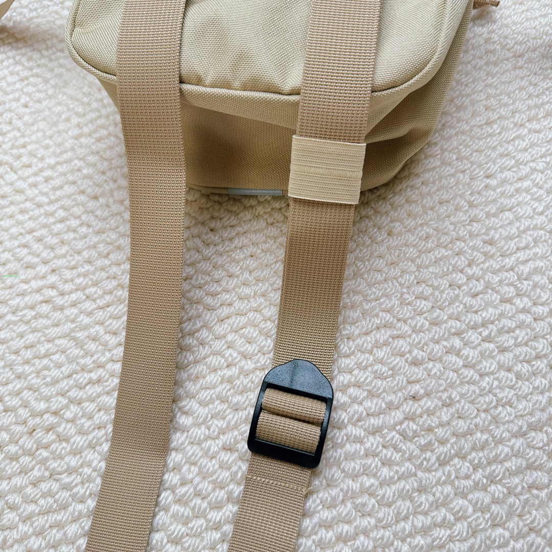 Other ¥70 T*N*F Small Shoulder Bag - Image 24