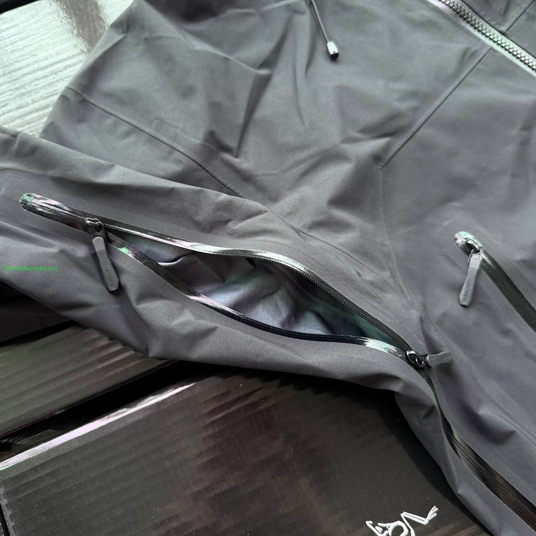 Other ¥ 420 Beta Sv Jacket - Image 10