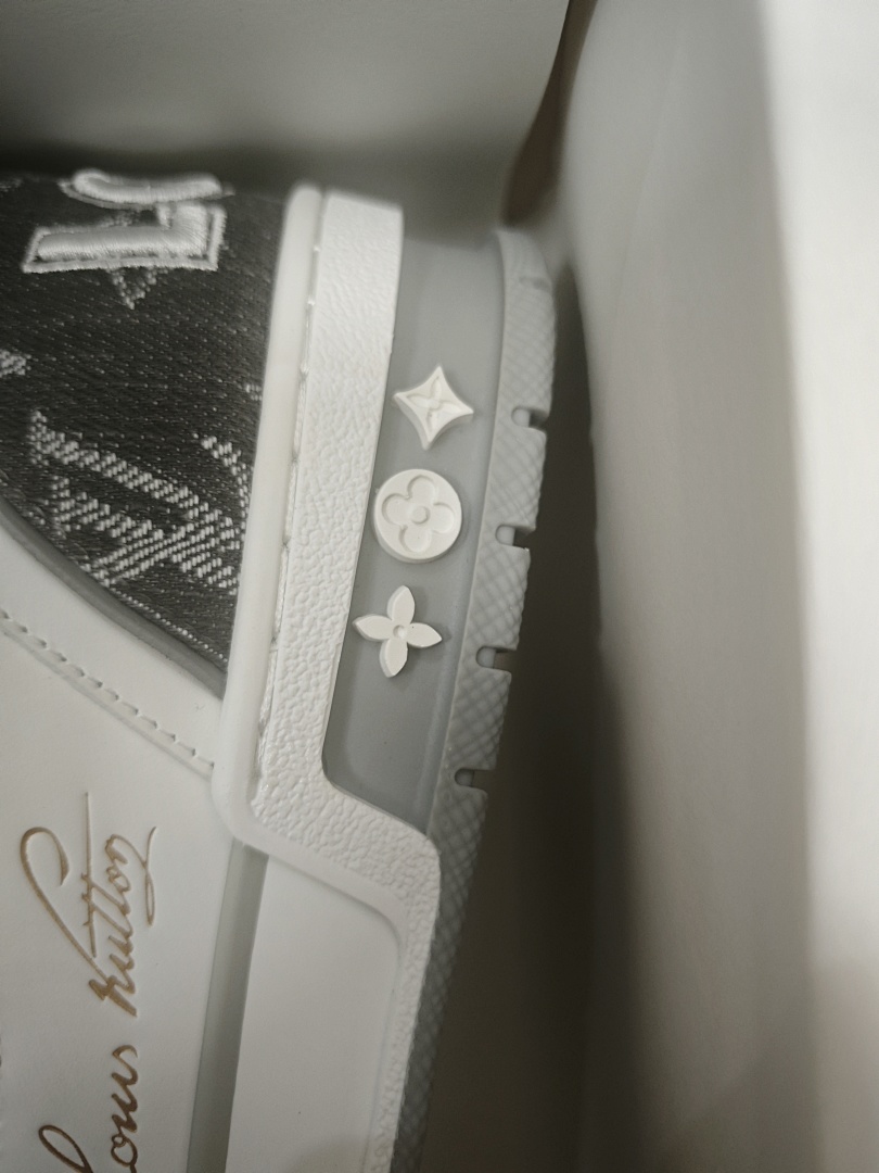 Other (V2) - Image 19