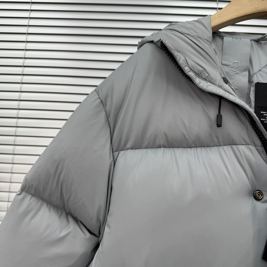 Canada Goose Manteau en couette Sterling Tonal Disc (Black Label), coloris Grey, vue 4