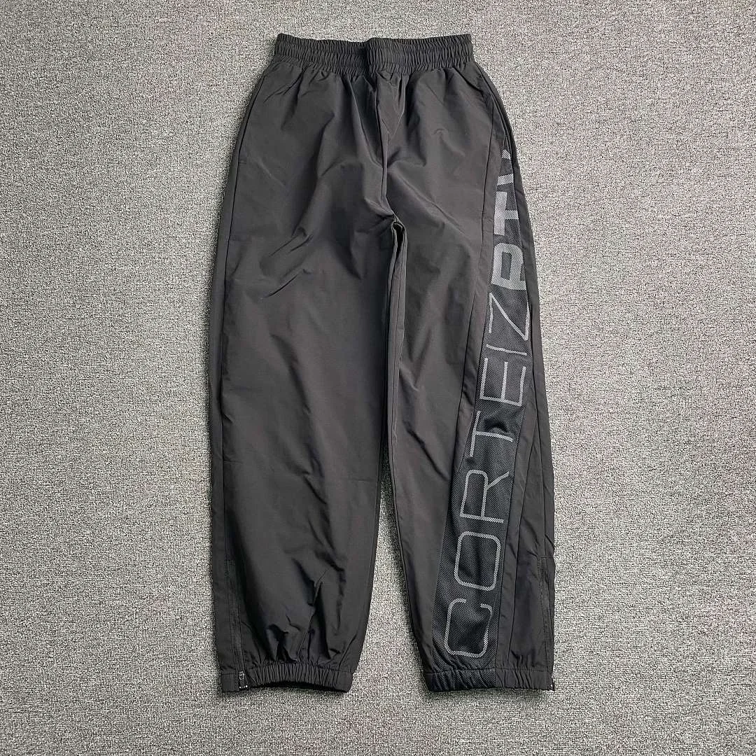 Pantalon Shuku à panneau biais Corteiz (CRTZRTW), coloris Black, vue 3