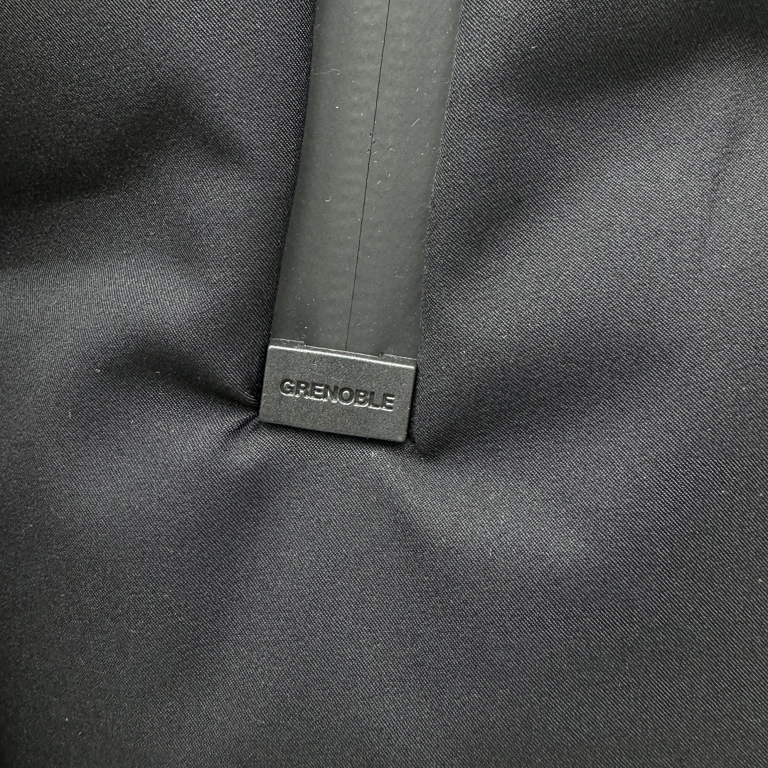Moncler Grenoble Veste de ski isolante à capuche Montgetech – Black (11)