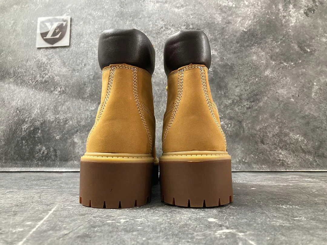 Timberland Stone Street 6-Inch Waterproof Boot (Version plateforme réinterprétant la bottine classique 6 pouces), coloris Wheat Nubuck, vue 8