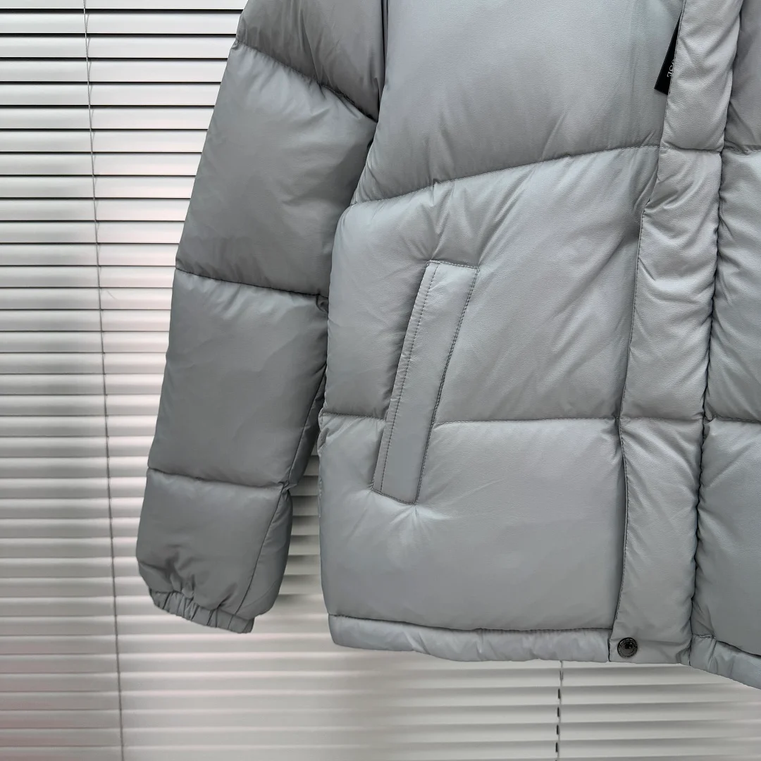 Canada Goose Manteau en couette Sterling Tonal Disc (Black Label), coloris Grey, vue 9