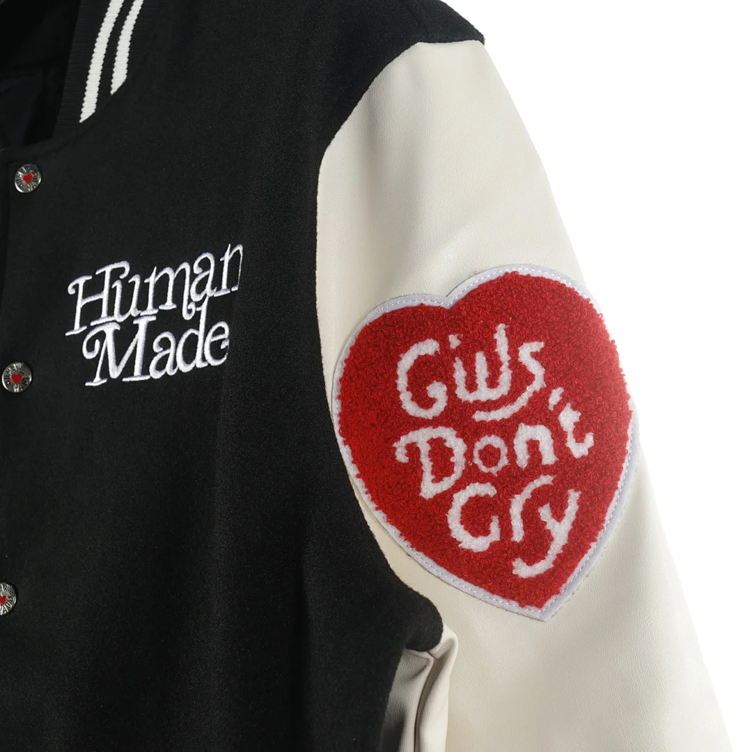 Human Made (en collaboration avec Girls Don't Cry par l'artiste Verdy) Girls Don Dry Alls" Varsity Jacket, coloris Black, vue 4